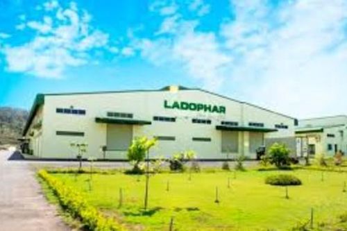 Dược Lâm Đồng (LDP) tìm phương án 'xóa' lỗ lũy kế và tăng vốn, Chủ tịch HĐQT tiếp tục bán cổ phiếu