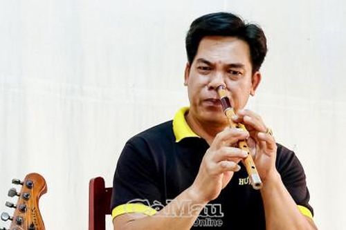 Anh Kim Văn Đồi - Nghệ nhân nhạc cụ đa tài