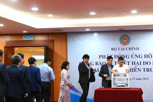 Bộ Tài chính phát động ủng hộ đồng bào miền Trung, Tây Nguyên
