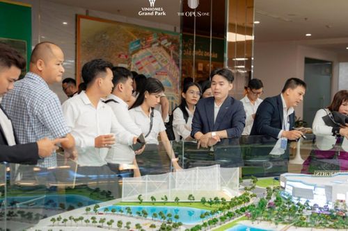 Nam tiến đúng giai đoạn then chốt của hạ tầng khu Đông TP.HCM, nhà đầu tư miền Bắc 'hái trái ngọt'