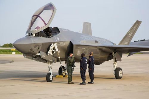Thụy Sĩ xem xét chia gói mua F-35A để giữ ngân sách quốc phòng