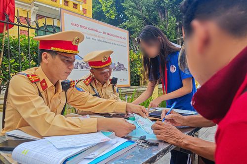 Hà Nội: Gửi danh sách hơn 3.000 học sinh vi phạm ATGT đến Sở Giáo dục và Đào tạo