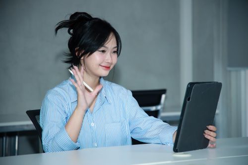 6 dấu hiệu của người giỏi giao tiếp