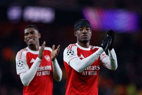 Đội đầu tiên giành vé vào vòng knock-out Champions League