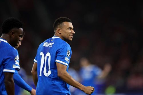 Báo chí thế giới nghiêng mình trước Mbappe