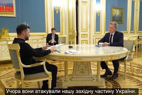 Bộ trưởng Lục quân Mỹ cảnh báo Ukraine về 'nguy cơ thất bại gần kề'