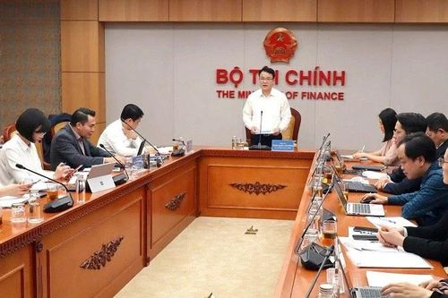 Tăng cường bồi dưỡng chuyên môn, nghiệp vụ quản lý thuế cho công chức, viên chức cấp xã