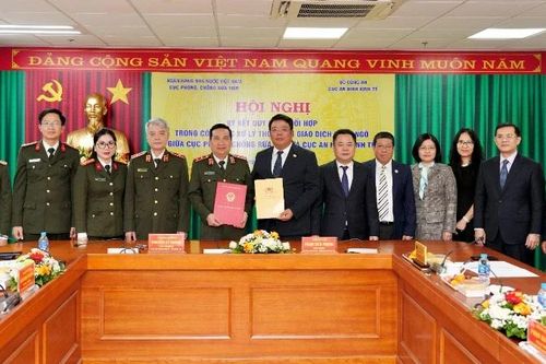 Phối hợp trong xử lý thông tin giao dịch đáng ngờ