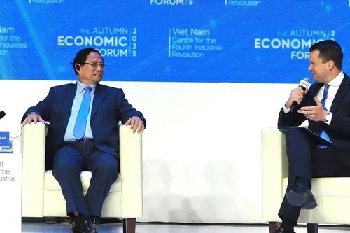 Việt Nam kiên định ba đột phá chiến lược