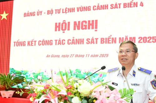 Bộ Tư lệnh Vùng Cảnh sát biển 4 kiểm tra, bắt giữ 405 tàu vi phạm