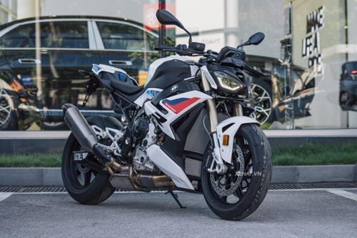 Cận cảnh BMW S 1000 R 2026 mới ra mắt tại Việt Nam, giá từ 779 triệu đồng