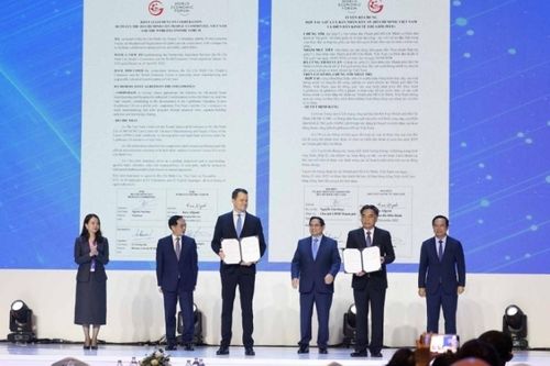 UBND TP. Hồ Chí Minh và Diễn đàn Kinh tế thế giới (WEF) ra Tuyên bố chung về sáng kiến thúc đẩy sản xuất thông minh và chuyển đổi công nghiệp
