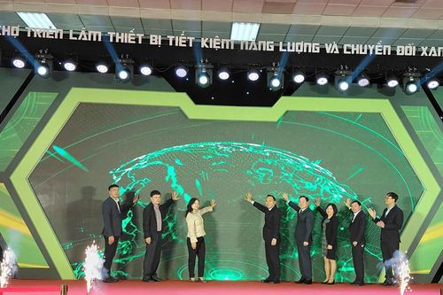 Khai mạc Hội chợ Triển lãm thiết bị tiết kiệm năng lượng và chuyển đổi xanh