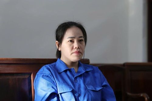 Xét xử 'ác phụ' dùng xyanua đầu độc chết 3 người thân