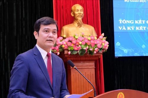 Trung ương Đoàn và Bộ GD&ĐT ký kết phối hợp: Chung sức thực hiện về đột phá phát triển KHCN, đổi mới sáng tạo