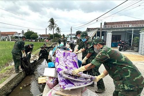 Đắk Lắk: Giúp người dân tái thiết cuộc sống sau mưa lũ