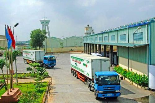 Một doanh nghiệp dầu khí muốn hạ kế hoạch lợi nhuận năm