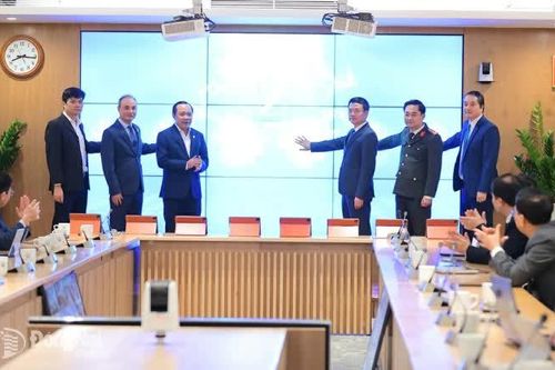 Khai trương hệ thống quản lý trực tuyến các nhiệm vụ khoa học và công nghệ theo thời gian thực