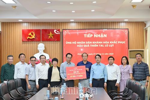 Đại học Quốc gia Hà Nội và VietinBank ủng hộ tỉnh Khánh Hòa 4 tỷ đồng khắc phục hậu quả thiên tai