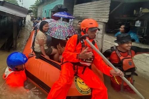 Indonesia ban bố tình trạng khẩn cấp do mưa lũ nghiêm trọng