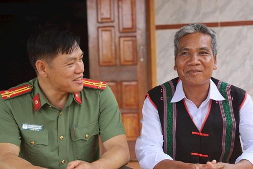 Người uy tín khẳng định vai trò nòng cốt