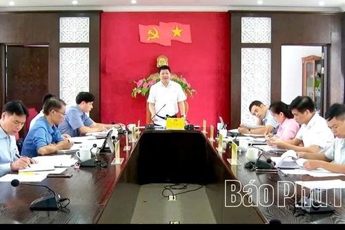 Đảng bộ xã Tân Lạc: Đưa nghị quyết của Đảng vào cuộc sống bằng những việc làm cụ thể