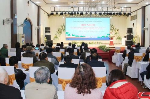 Hội Khoa học Tổng hợp tổng kết công tác Hội và phong trào nuôi ong mật