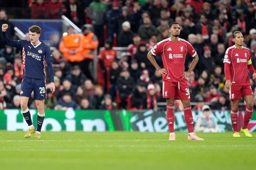 Thi đấu bạc nhược, Liverpool bị PSV đánh bại tại Champions League