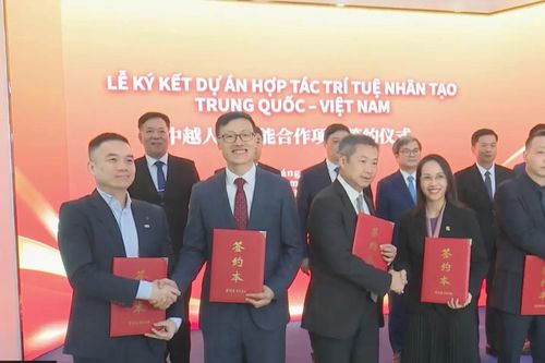 Hợp tác xây dựng trung tâm ứng dụng trí tuệ nhân tạo