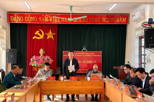 Ban Thường vụ Đảng ủy phường Tân Giang hội nghị lần thứ 17