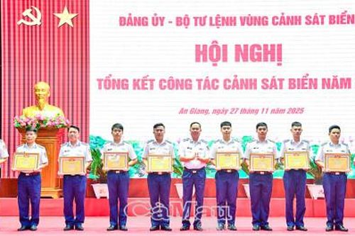 Bộ Tư lệnh Vùng Cảnh sát biển 4 hoàn thành xuất sắc nhiệm vụ năm 2025