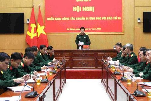 Quân khu 5 chủ động ứng phó bão số 15