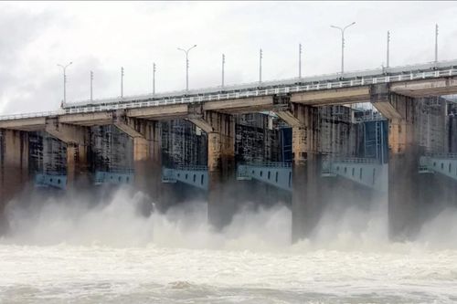 TP.HCM xả điều tiết 5 hồ lớn để tăng dung tích phòng lũ trước bão số 15