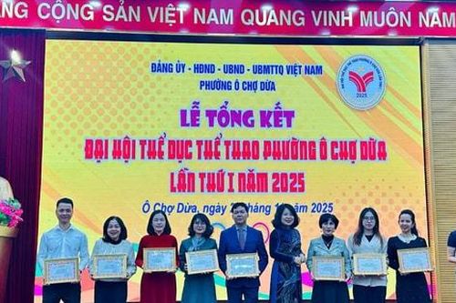 Phường Ô Chợ Dừa tổng kết Đại hội Thể dục thể thao lần thứ I