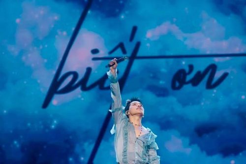 Quốc Thiên hé lộ dự án concert SKYNOTE 2026, trong tháng cuối năm 2025 có gì?