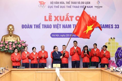 Thủ tướng: Mang theo ý chí Việt Nam, để lá 'cờ đỏ sao vàng' bay cao tại SEA Games 33