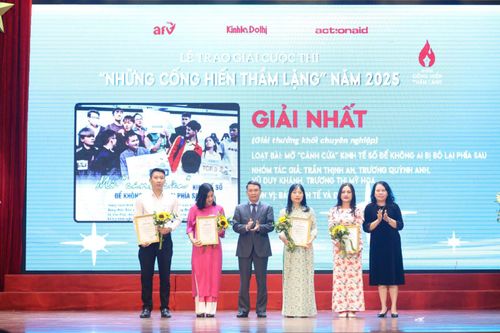 Trao giải Cuộc thi viết 'Những cống hiến thầm lặng' năm 2025