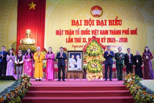 Phát huy sức mạnh đại đoàn kết, xây dựng đô thị 'xanh - thông minh - giàu bản sắc'