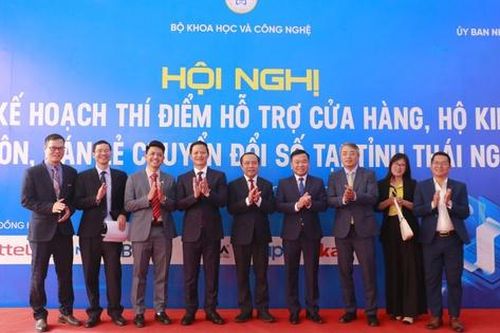 Khởi động Chương trình thí điểm hỗ trợ cửa hàng, hộ kinh doanh chuyển đổi số