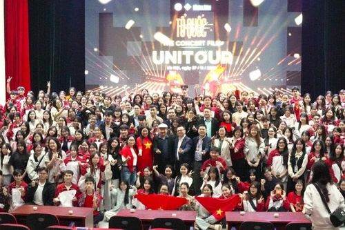 Hành trình Unitour 'Tổ quốc trong tim': Sinh viên Đại học Văn hóa Hà Nội bùng nổ cảm xúc và tự hào dân tộc