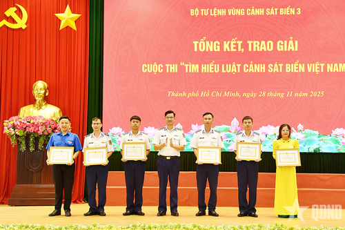 Bộ tư lệnh Vùng Cảnh sát biển 3 trao giải Cuộc thi trực tuyến 'Tìm hiểu Luật Cảnh sát biển Việt Nam'