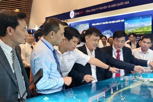 Bàn giải pháp chuyển dịch năng lượng và đảm bảo an ninh năng lượng quốc gia