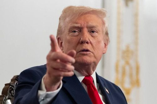 Tổng thống Mỹ Trump tuyên bố dừng nhận người nhập cư từ 'thế giới thứ ba'
