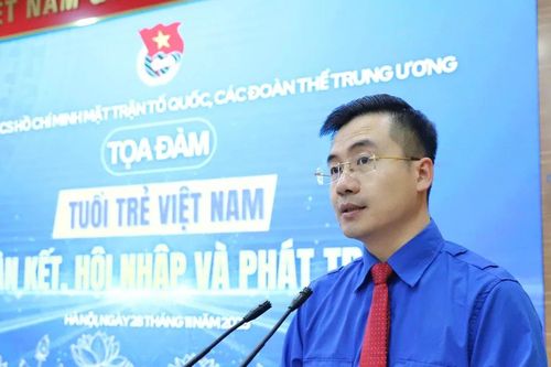 Giúp thanh niên 'định vị' bản thân khi bước ra thế giới