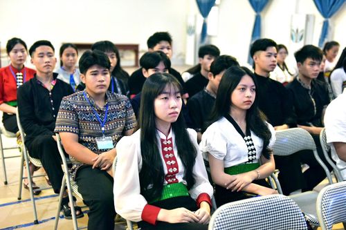 Trường Dự bị Đại học Dân tộc Sầm Sơn - nơi HS dân tộc thiểu số chắp cánh ước mơ