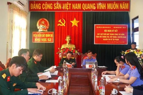 VKSQS khu vực 52 ký kết Quy chế phối hợp với VKSND khu vực 7, tỉnh Gia Lai