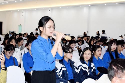 Phát động 'Học sinh với lối sống xanh' ở Nghệ An