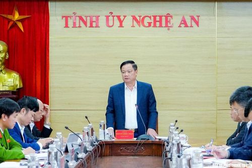 Thường trực Tỉnh ủy Nghệ An giao ban với các cơ quan khối Nội chính