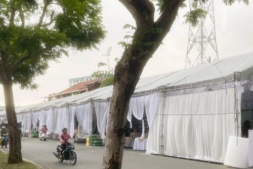 Mức phạt khi dựng rạp trên vỉa hè, lòng đường