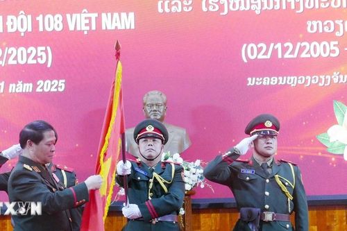 Việt Nam-Lào hướng tới những thành tựu mới trong lĩnh vực y học quân sự